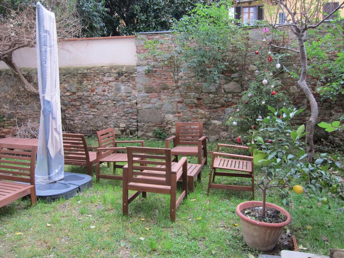 Bed and Breakfast A Casa Di Enrico E Luzme à Florence Extérieur photo